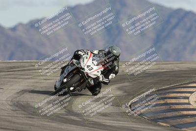 media/Nov-16-2025-Race Pace (Sun) [[8c5fa54630]]/Verified Riders/8-Turn 12 (120pm)/